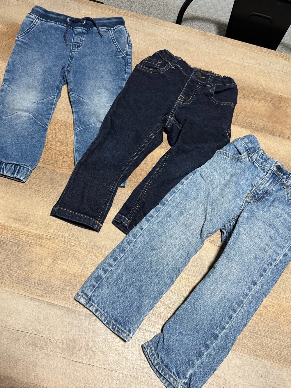 Boys 2T Jeans & Denim Jogger Pants Bundle | OshKosh Gymboree | 3 Pair